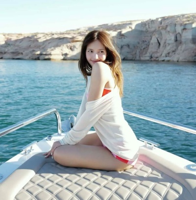 Lisa gives a glimpse of her trip to Utah